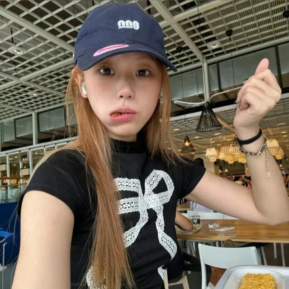 姐妹联谊会惊魂 海报